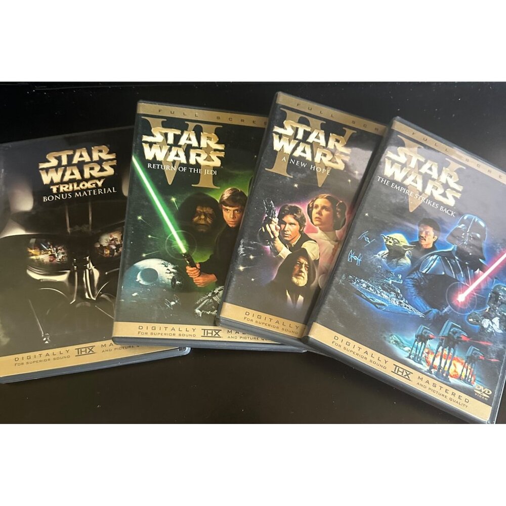 Star Wars Trilogy DVD‎ Set/4 2004 IV, V, VI and Bonus DVD